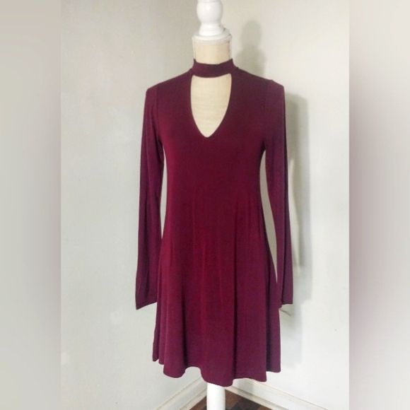 Express - Choker Style Deep Plunge V Neck Dress - Burgundy Wine - S - Picture 1 of 5